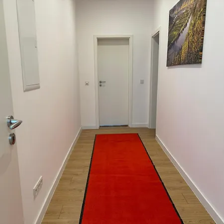 Casa Del 3 *